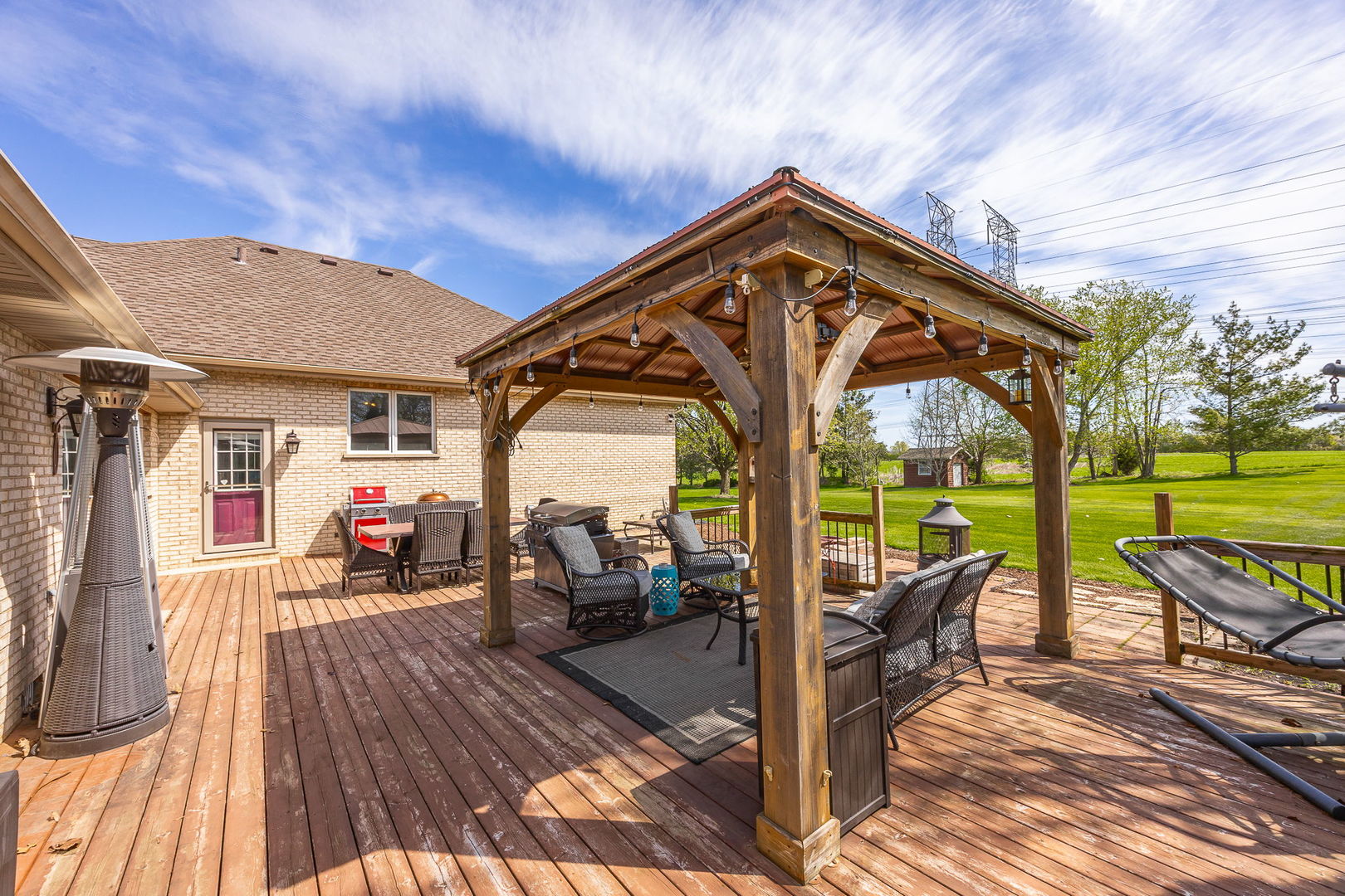 13201 Meadow Hill Lane, Lemont, IL 60439