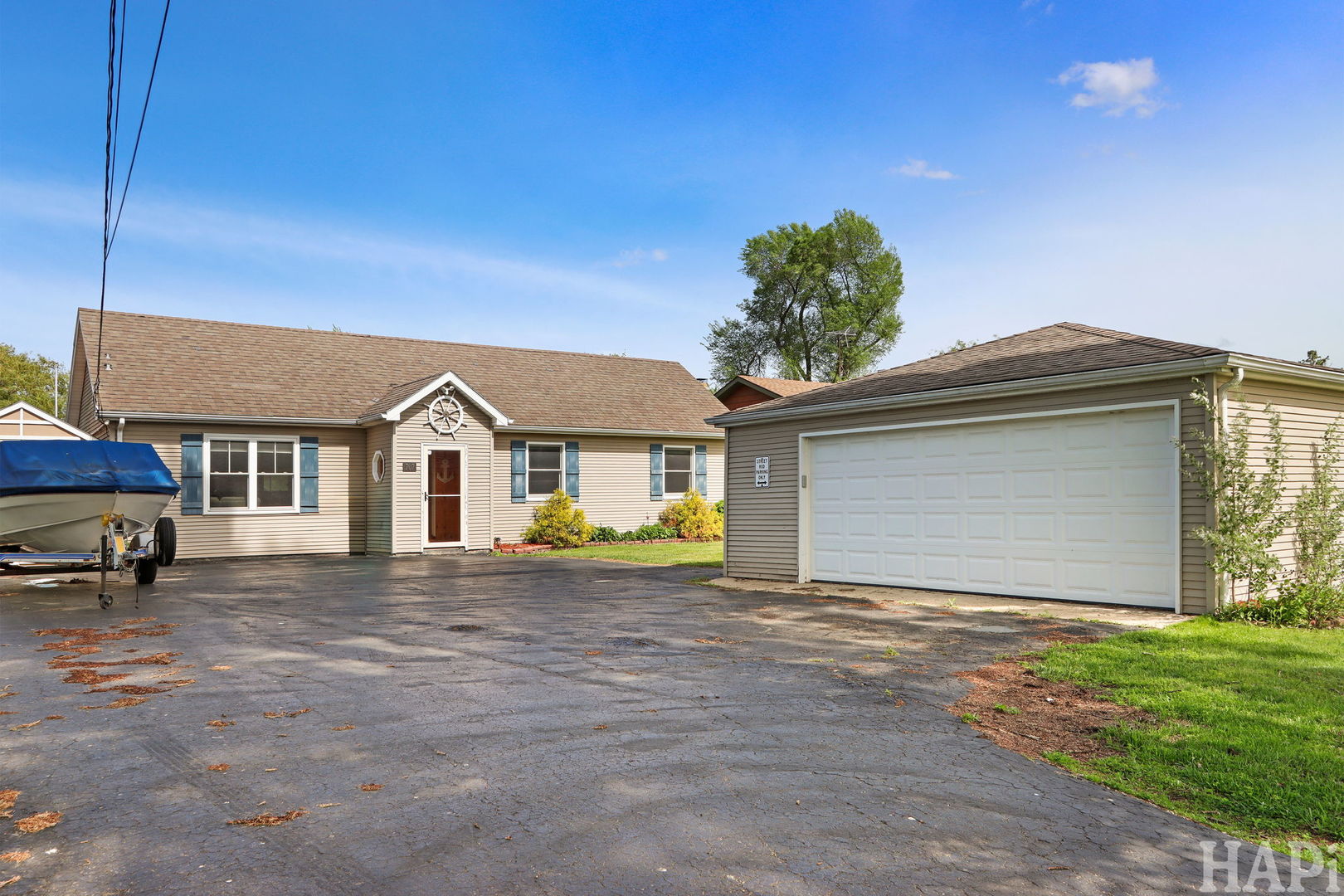 707 Kingston Boulevard, McHenry, IL 60050