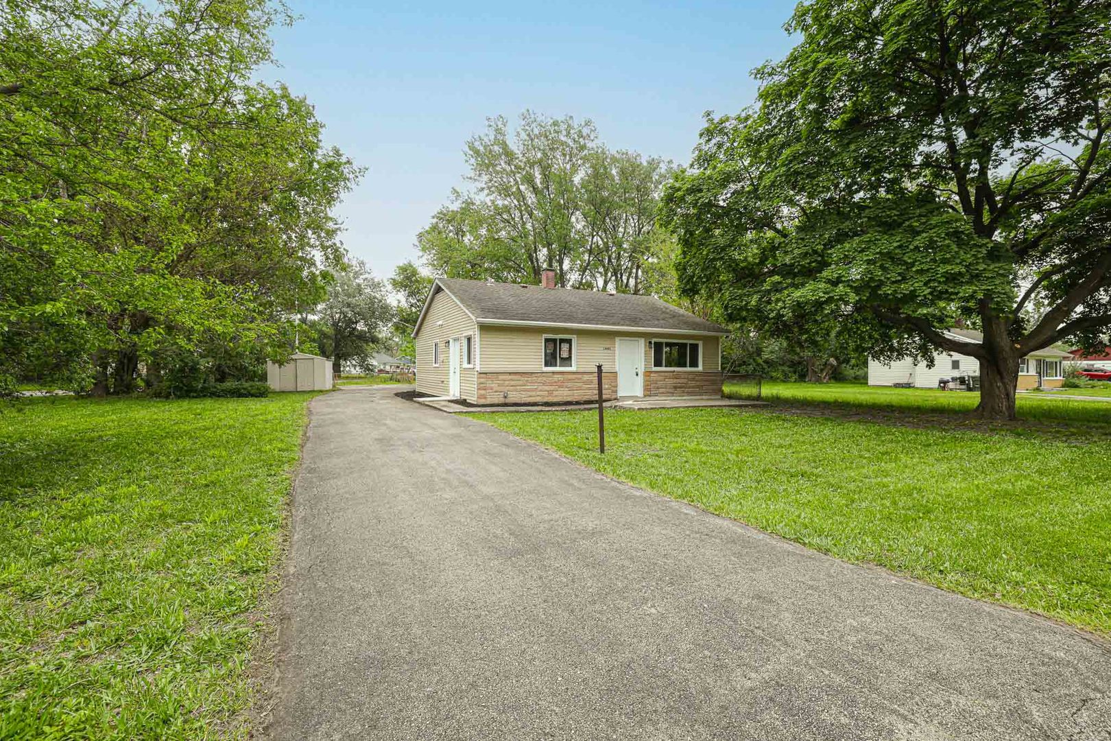 15441 Albany Avenue, Markham, IL 60428