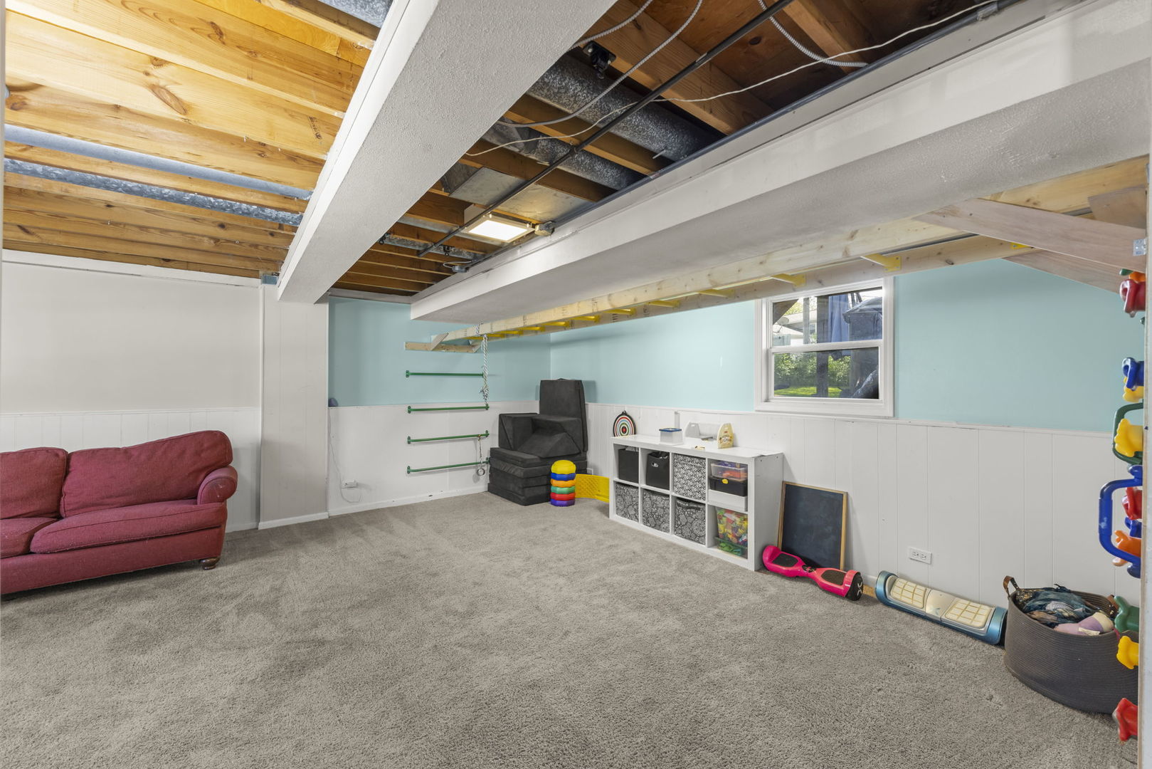 3005 Scenicwood Lane, Woodridge, IL 60517