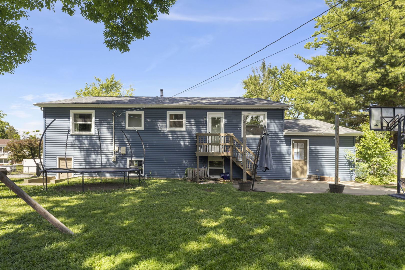 3005 Scenicwood Lane, Woodridge, IL 60517