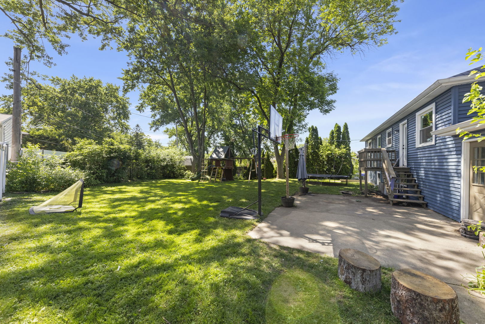 3005 Scenicwood Lane, Woodridge, IL 60517