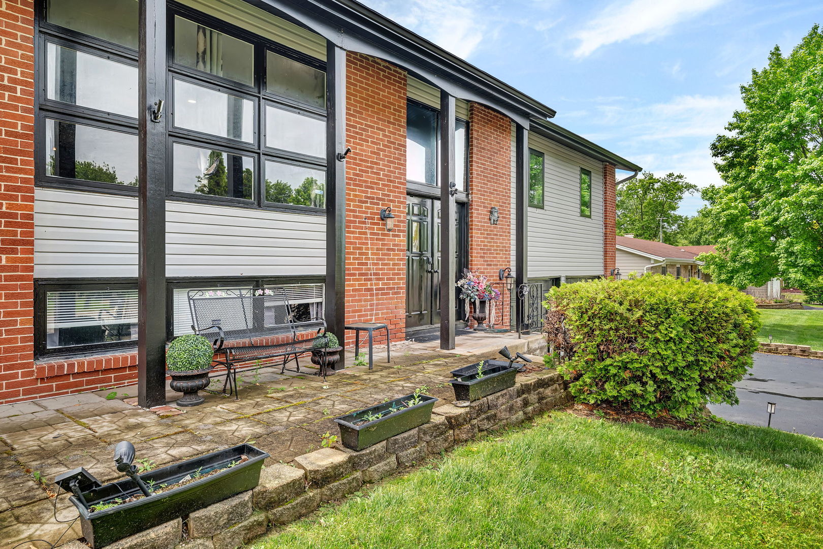 551 FALCONRIDGE Way, Bolingbrook, IL 60440