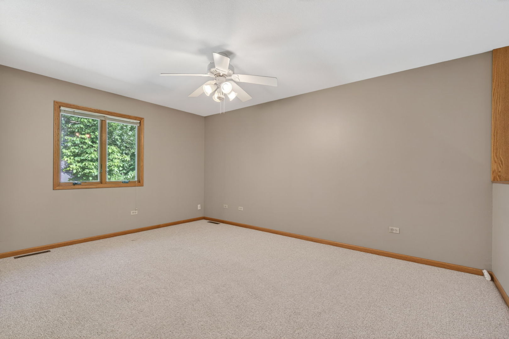 302 Grande Drive #C, Minooka, IL 60447