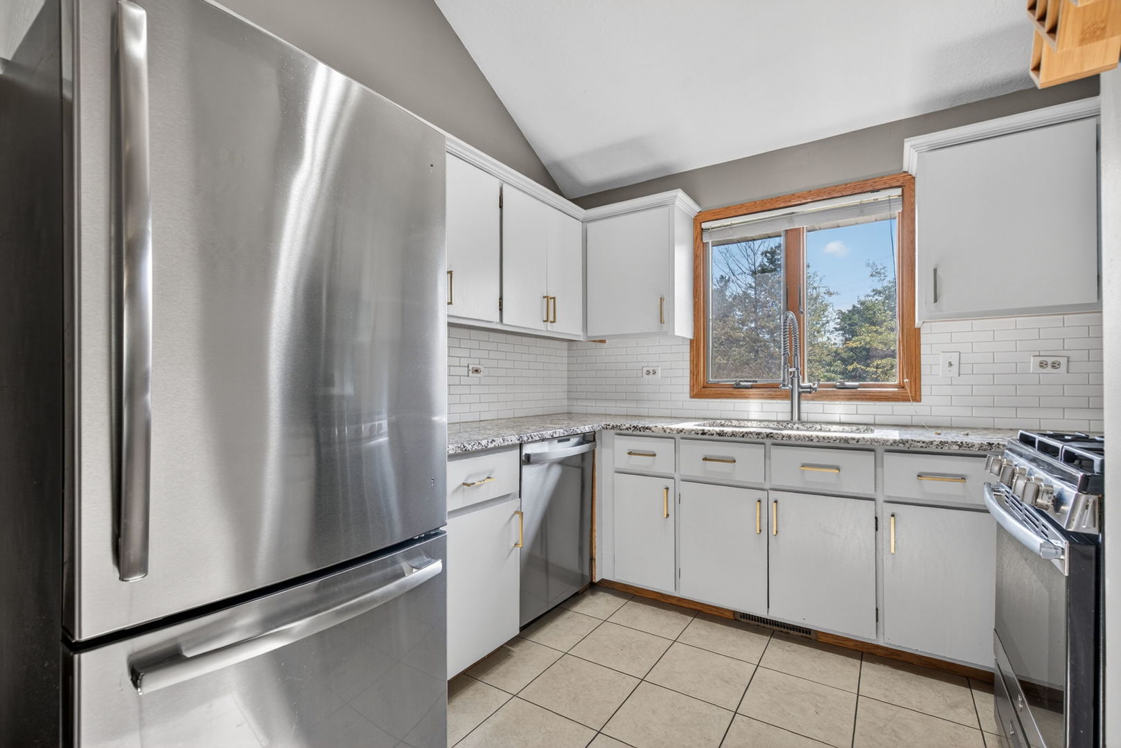 302 Grande Drive #C, Minooka, IL 60447