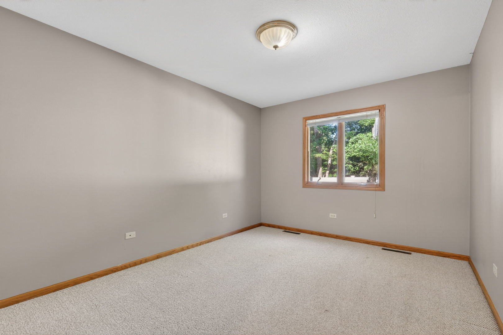 302 Grande Drive #C, Minooka, IL 60447