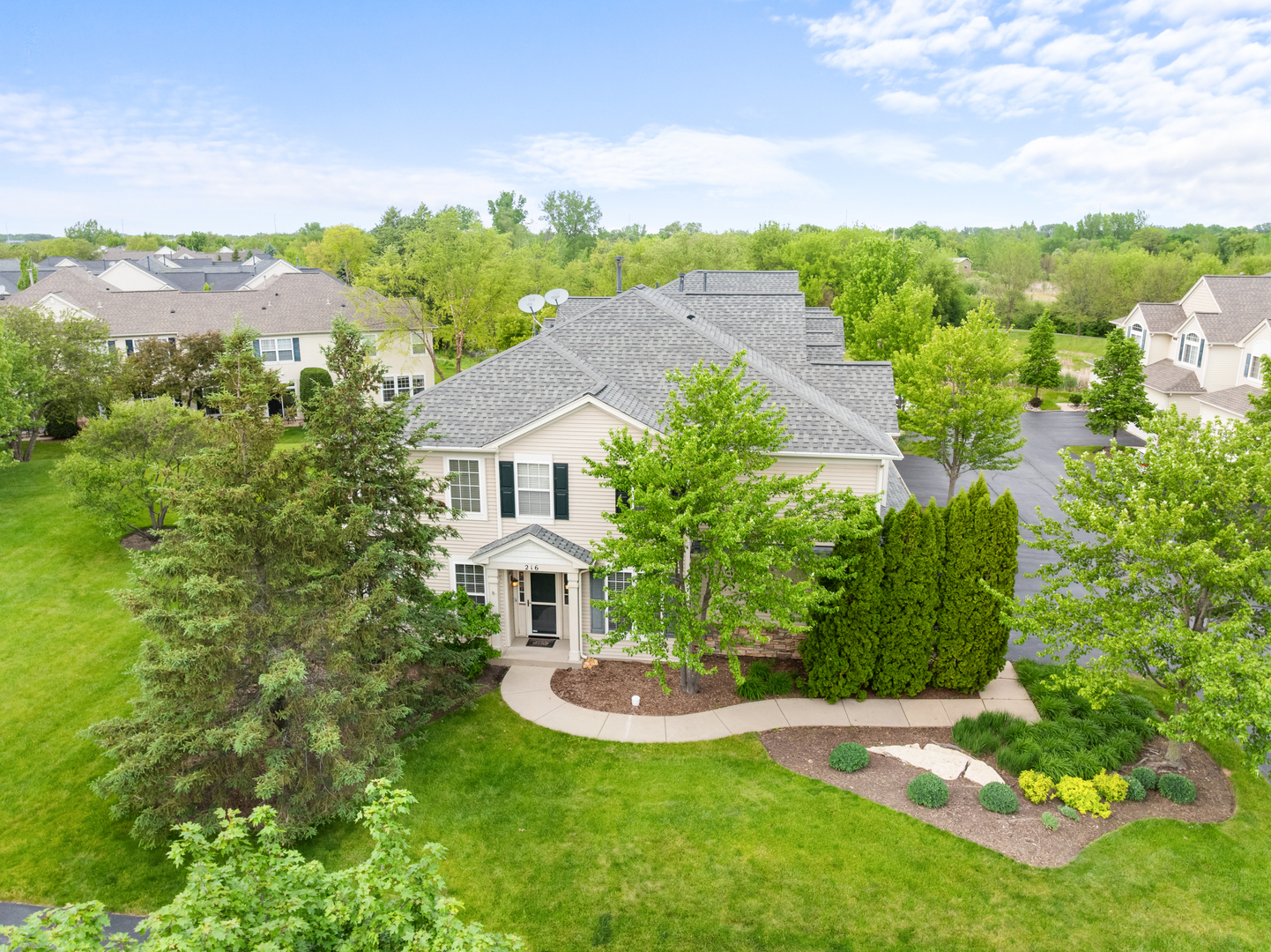 216 TIMBER TRAILS Boulevard #1, Gilberts, IL 60136
