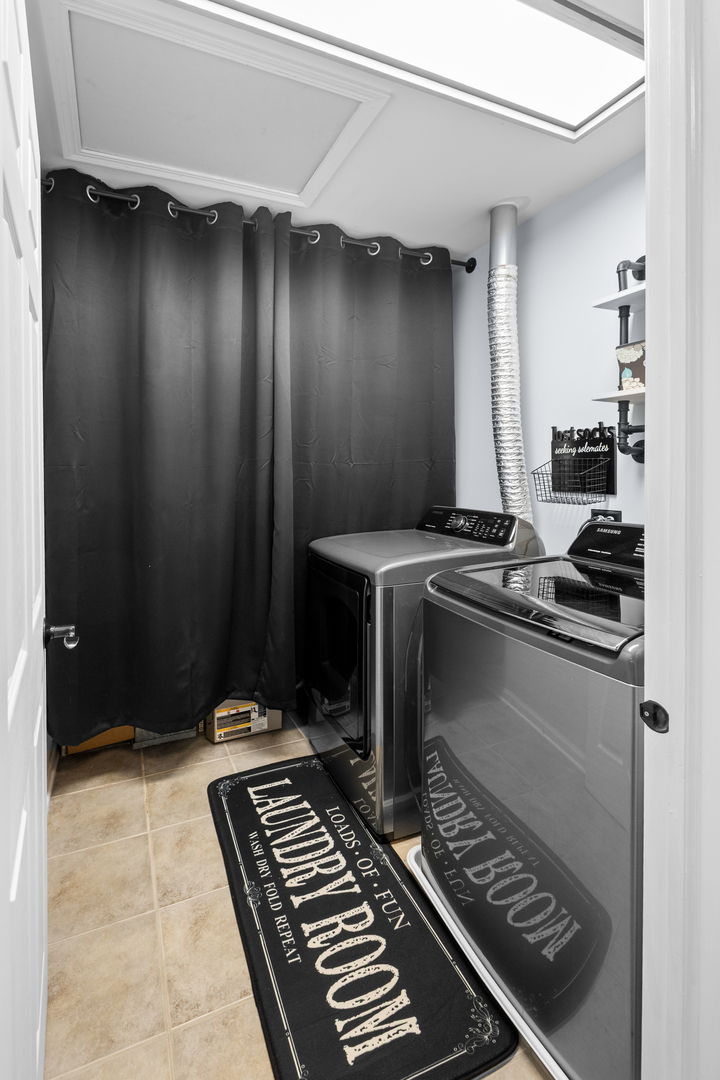 216 TIMBER TRAILS Boulevard #1, Gilberts, IL 60136
