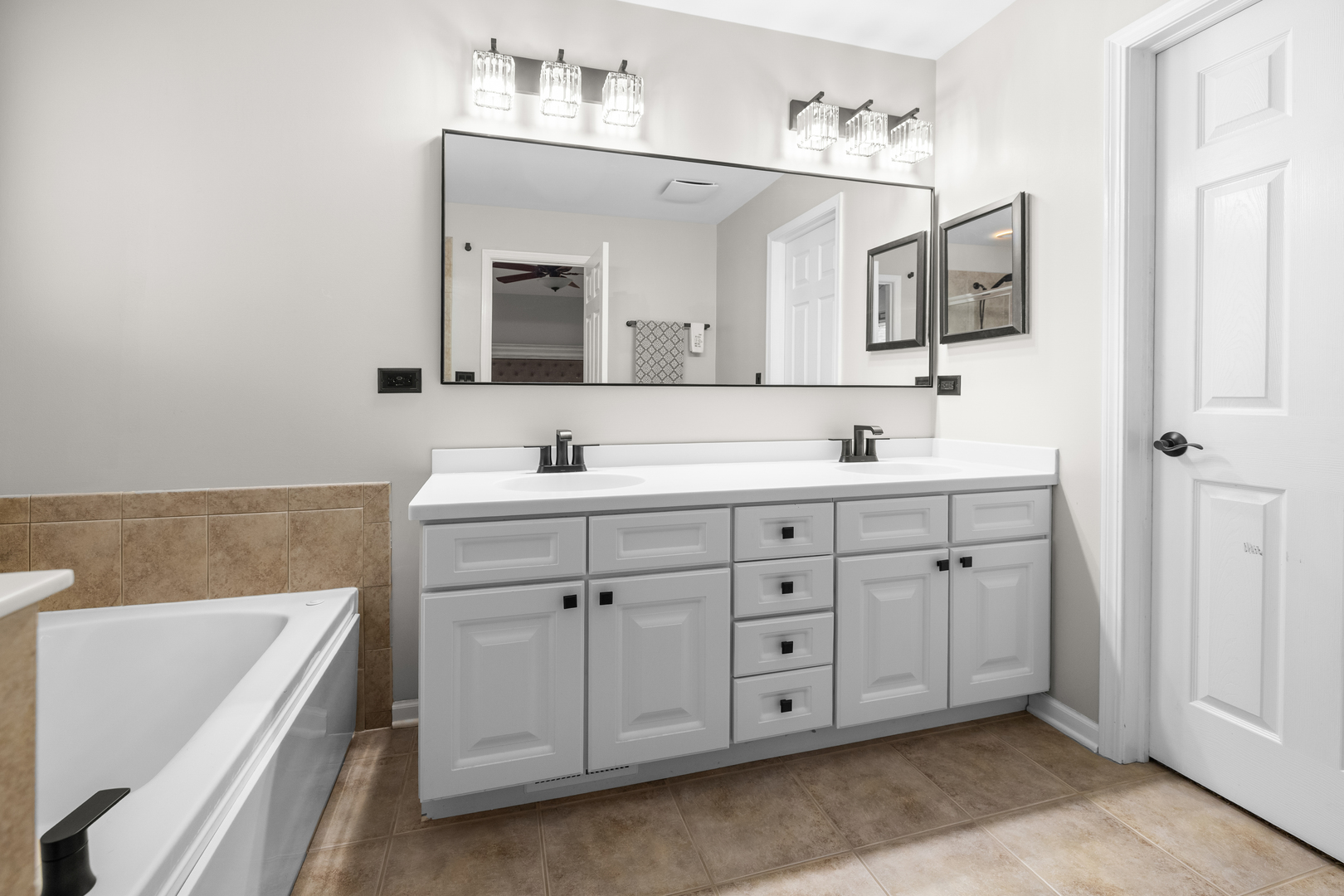216 TIMBER TRAILS Boulevard #1, Gilberts, IL 60136