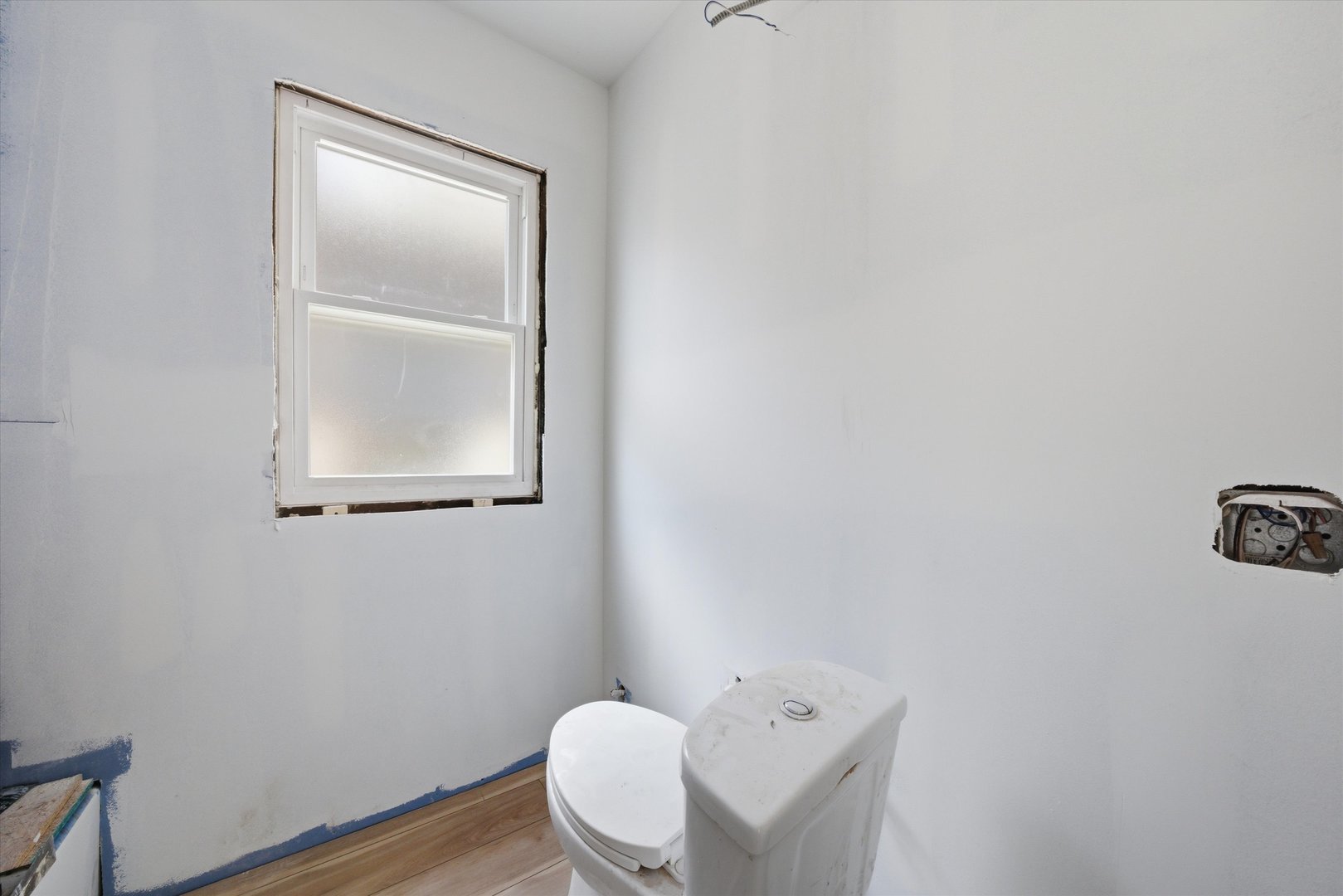 8016 S Perry Avenue, Chicago, IL 60620