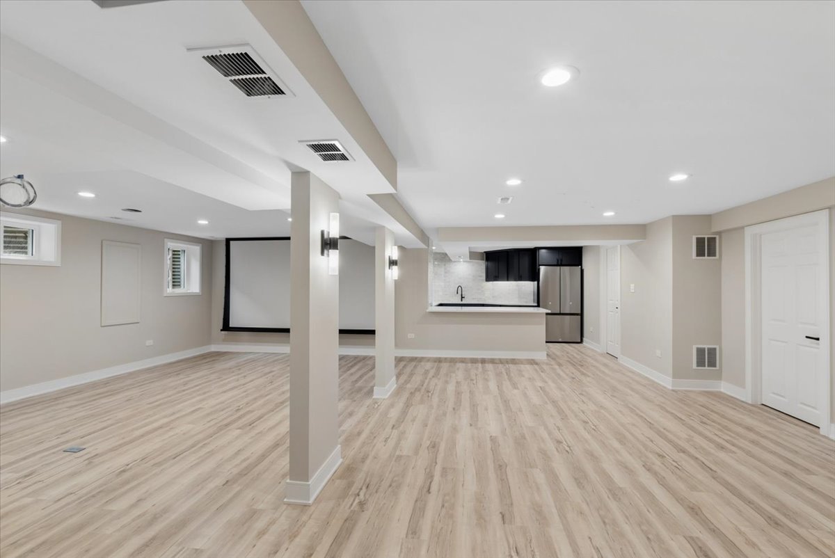 10559 Wood Duck Lane, Orland Park, IL 60467