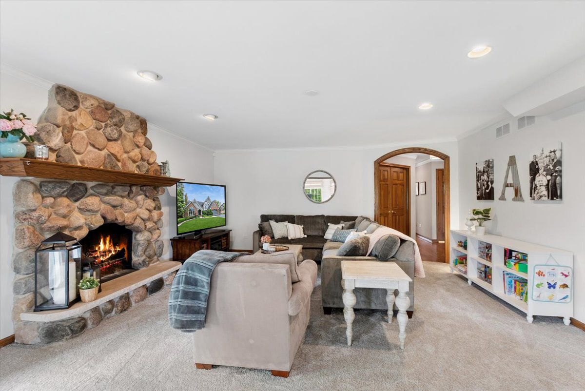 10559 Wood Duck Lane, Orland Park, IL 60467