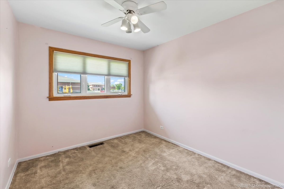 6328 W 85th Street, Burbank, IL 60459