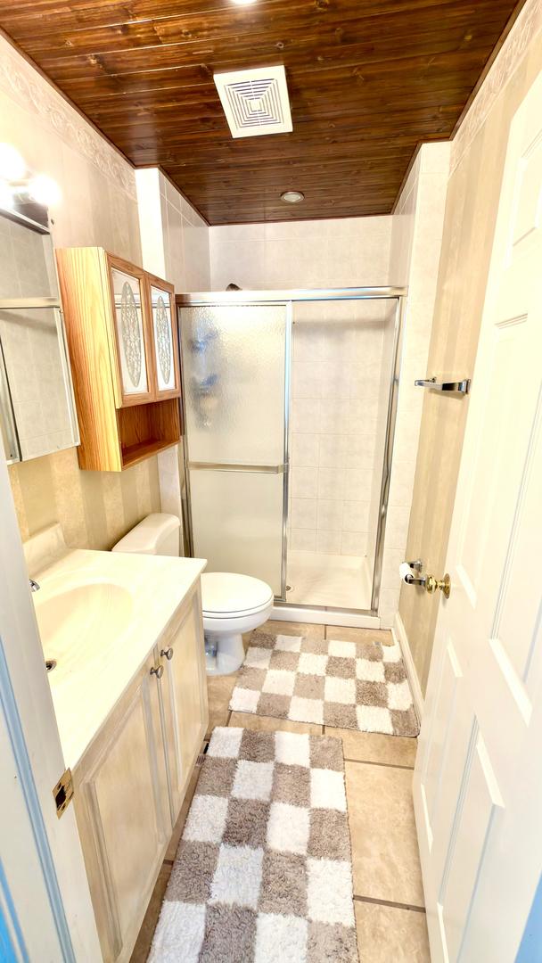910 Beau Drive #313, Des Plaines, IL 60016