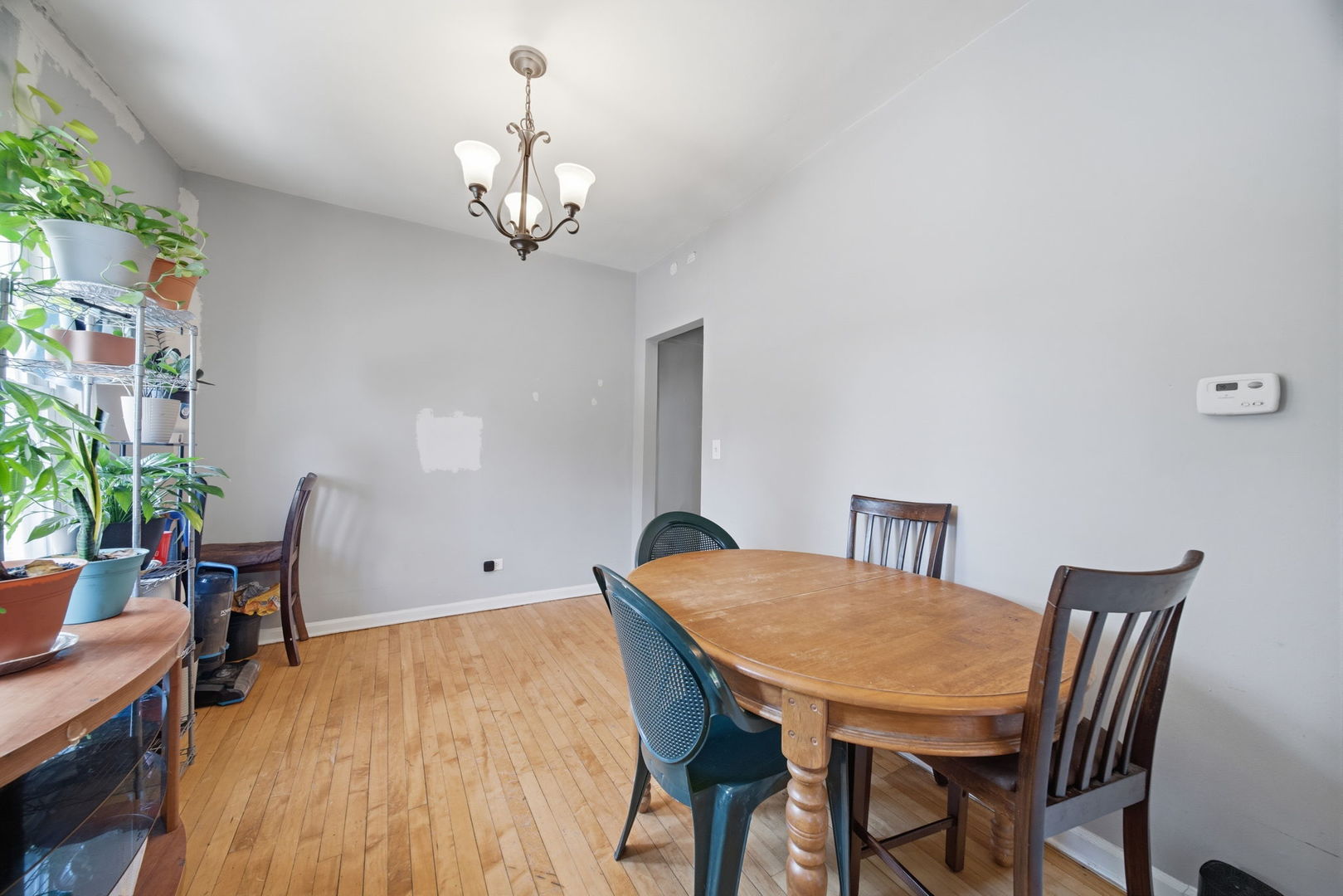 12124 S Edbrooke Avenue, Chicago, IL 60628