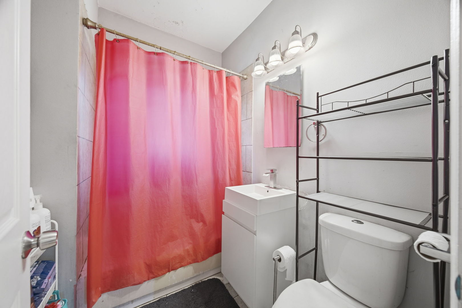 12124 S Edbrooke Avenue, Chicago, IL 60628