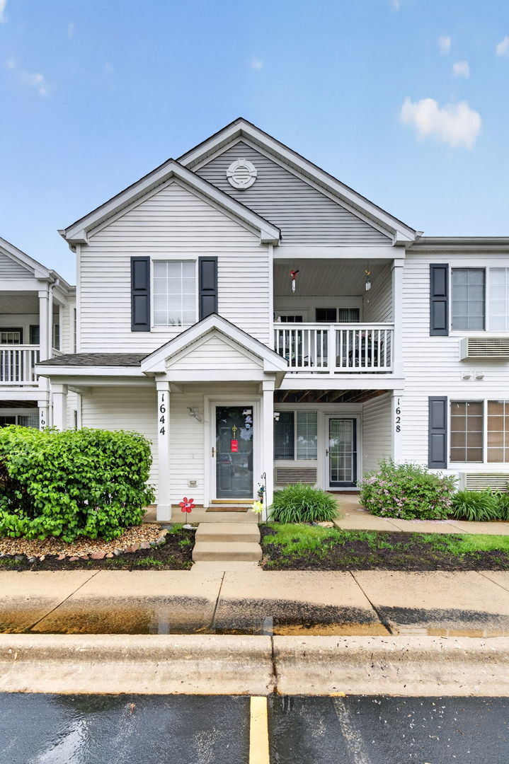 1628 Mcclure Road, Aurora, IL 60505