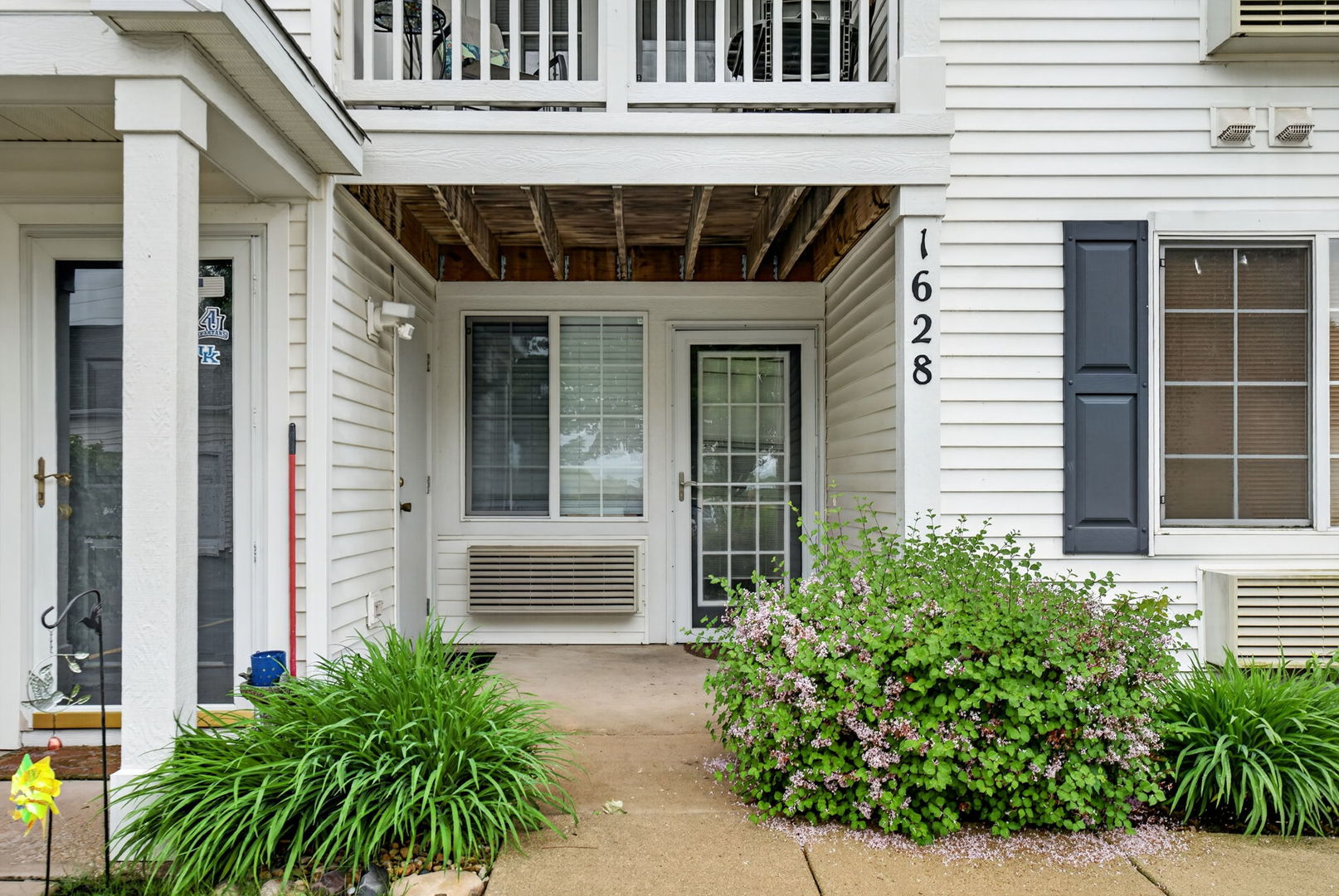 1628 Mcclure Road, Aurora, IL 60505