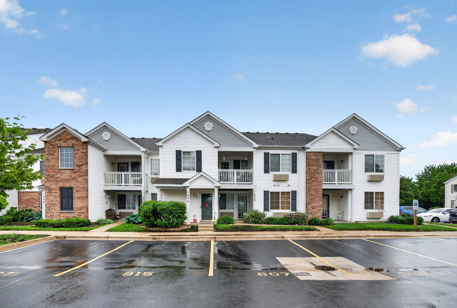 1628 Mcclure Road, Aurora, IL 60505