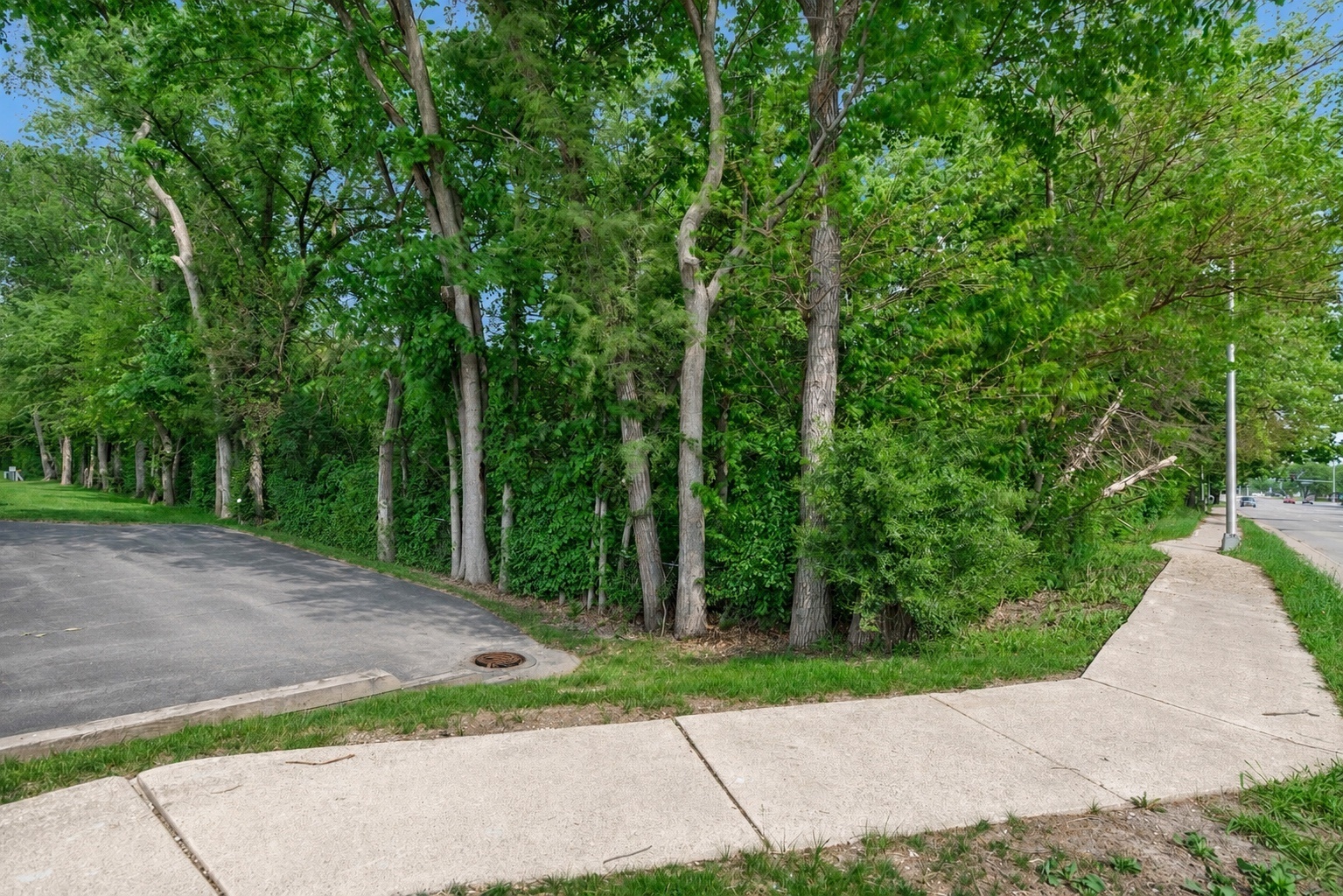 2623 Essington Road, Joliet, IL 60435