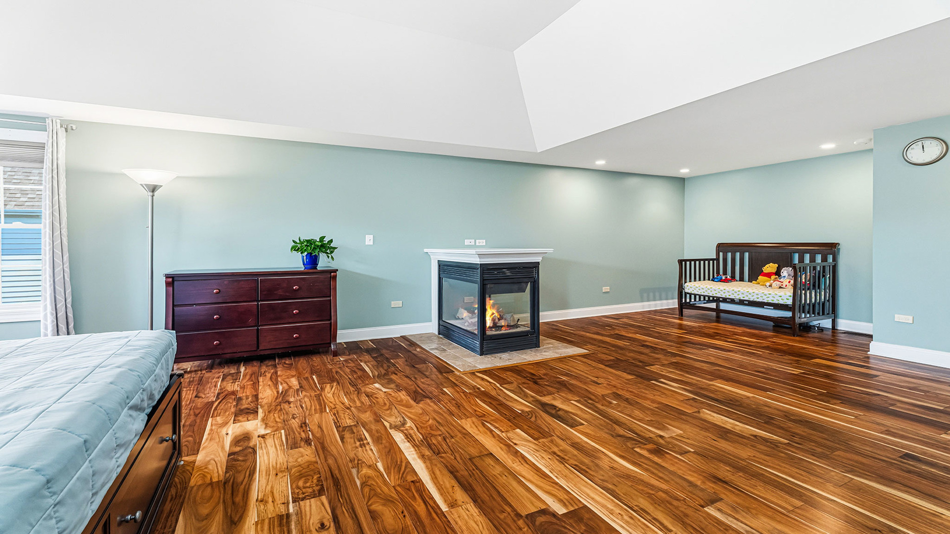 3511 Kestral Drive, Naperville, IL 60564