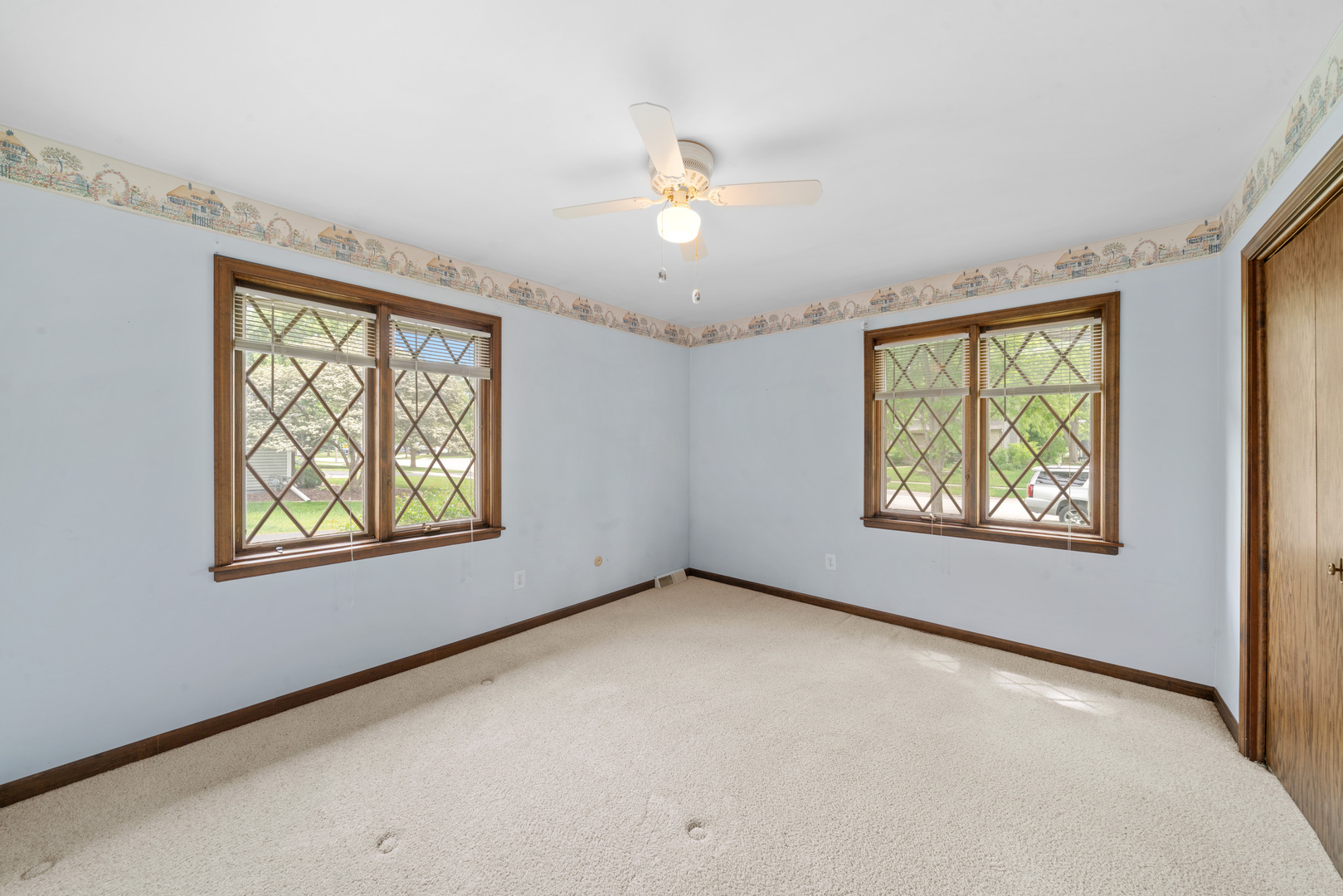 2445 Coach And Surrey Lane, Aurora, IL 60506