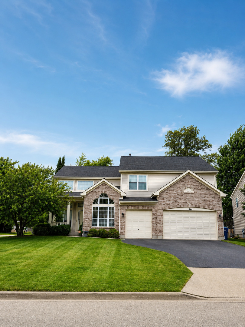 1844 S Robin Court, Libertyville, IL 60048