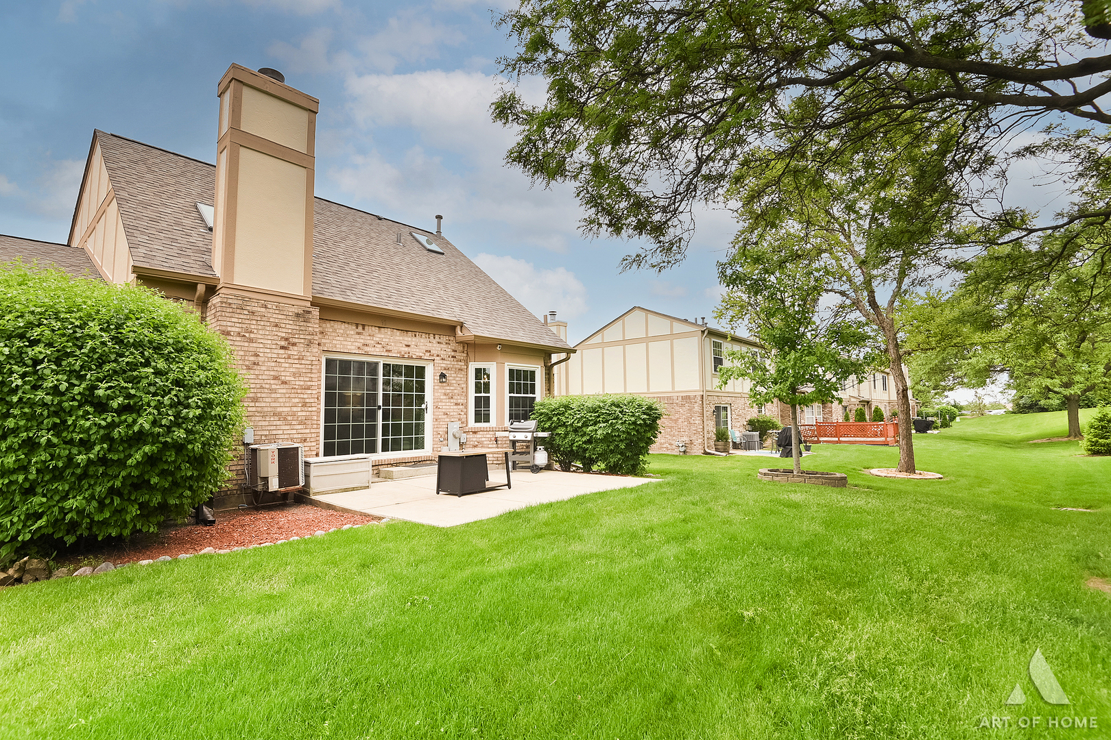 14792 Montgomery Drive, Orland Park, IL 60462
