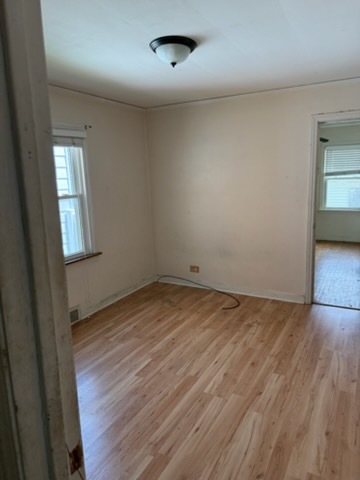 8917 S Ridgeland Avenue, Chicago, IL 60617