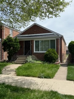 8917 S Ridgeland Avenue, Chicago, IL 60617