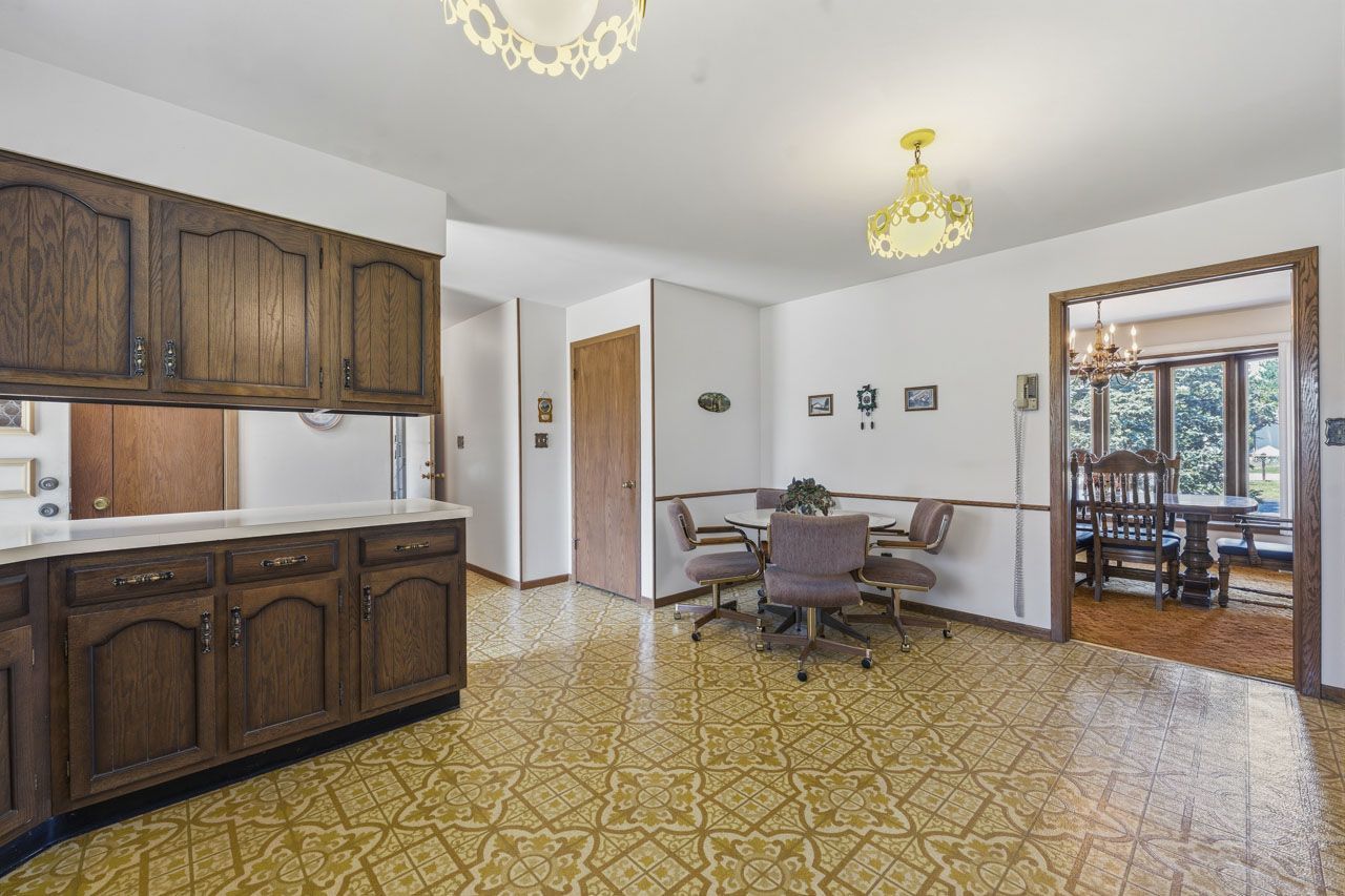 1417 Lee Lane, Spring Grove, IL 60081
