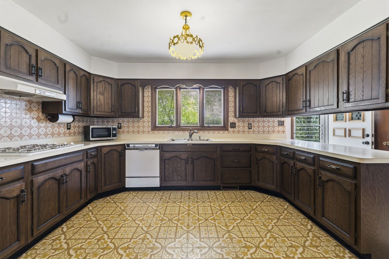 1417 Lee Lane, Spring Grove, IL 60081