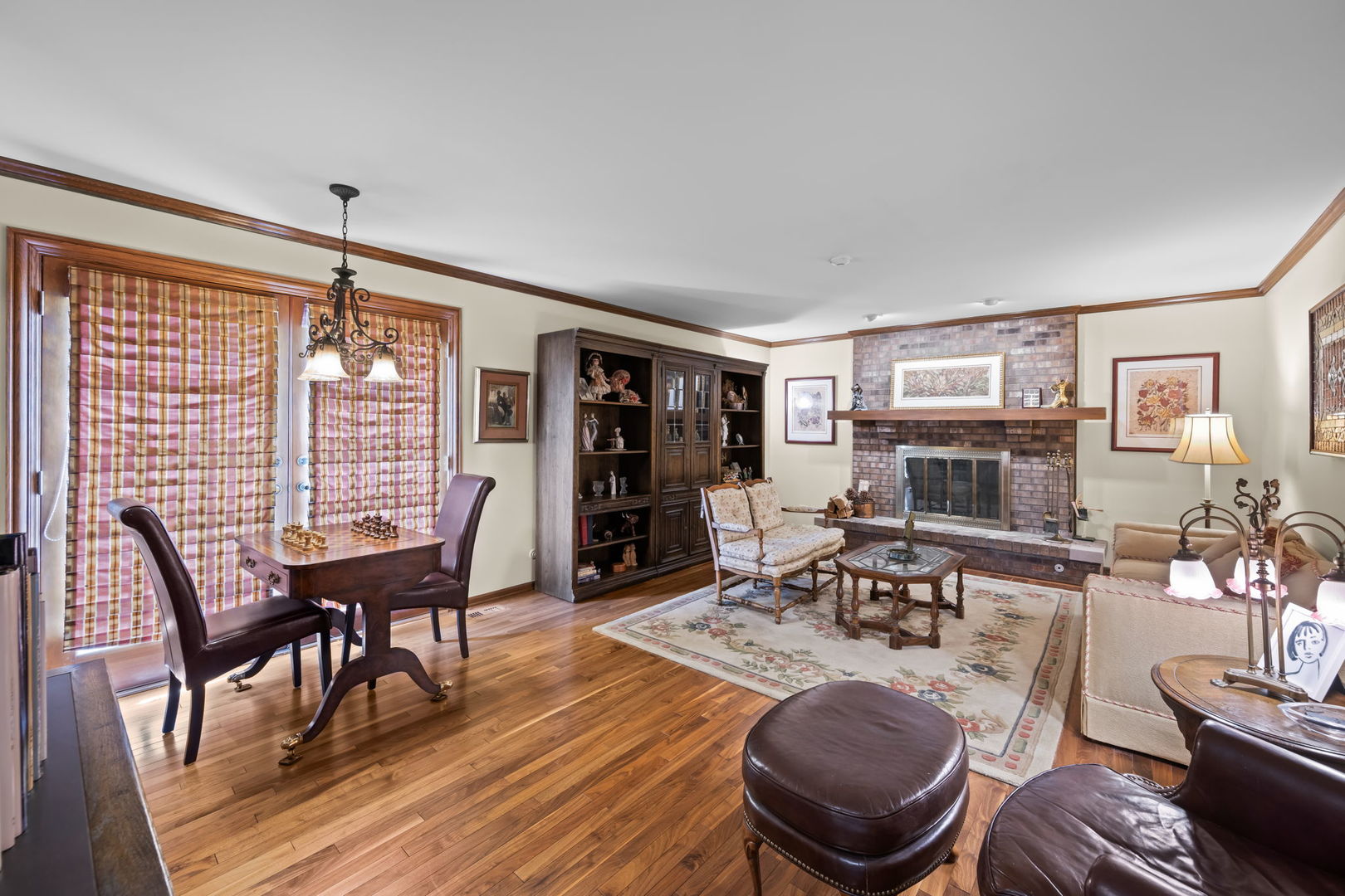 4211 Ridgeland Lane, Northbrook, IL 60062