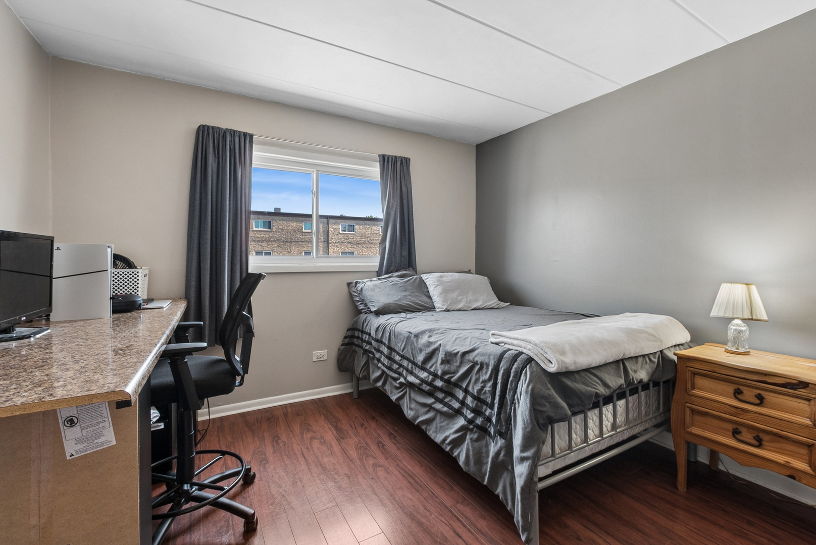9111 S Roberts Road #7C, Hickory Hills, IL 60457