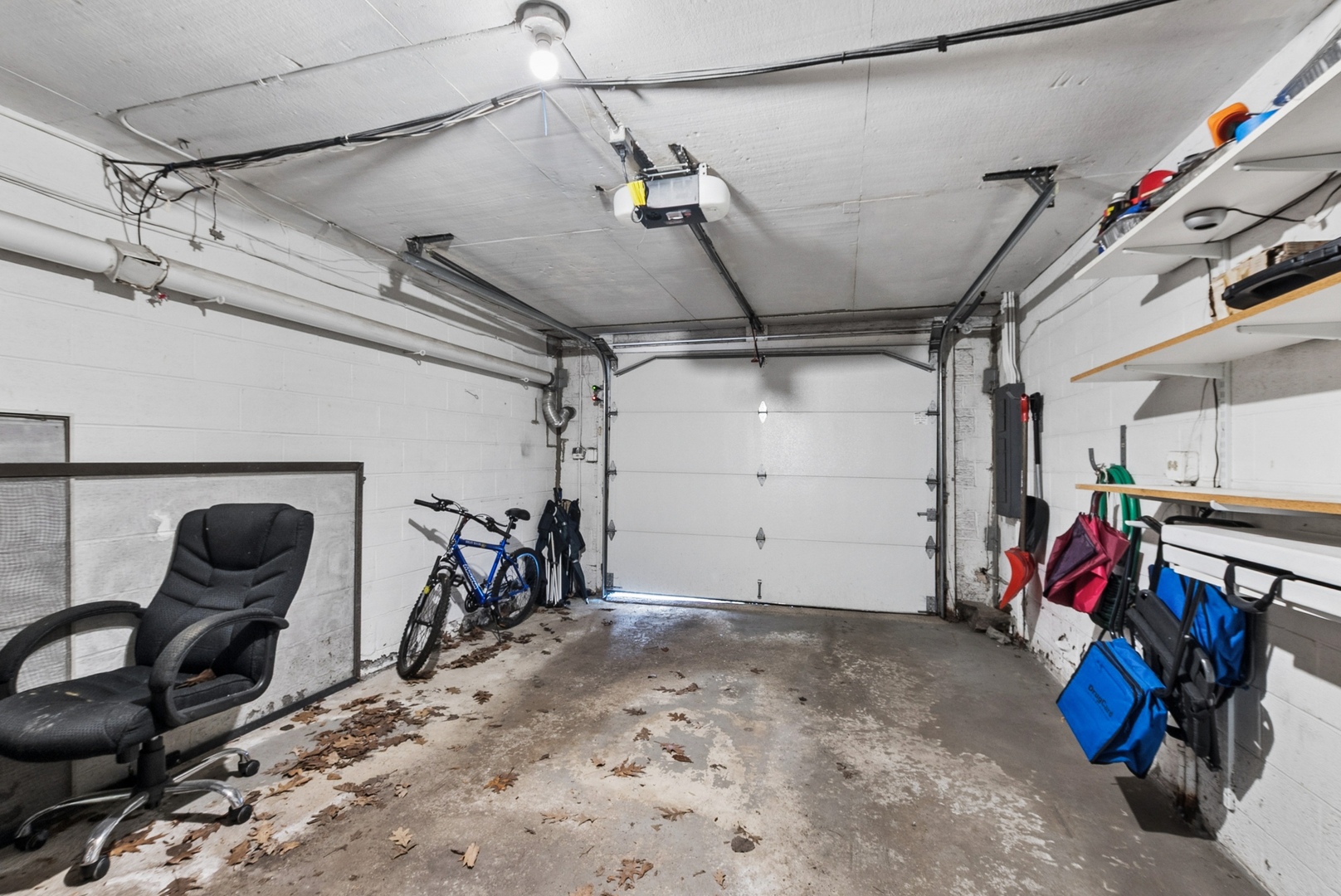 9111 S Roberts Road #7C, Hickory Hills, IL 60457