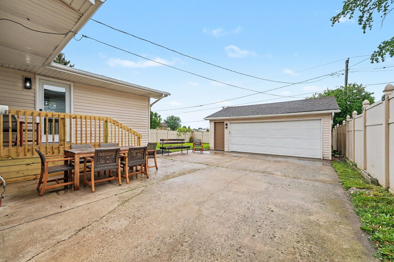 2847 194th Street, Lansing, IL 60438