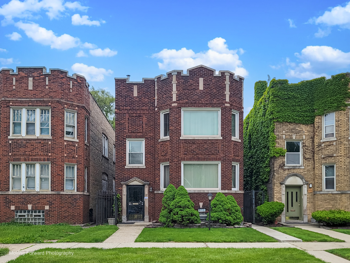 8213 S Indiana Avenue, Chicago, IL 60619