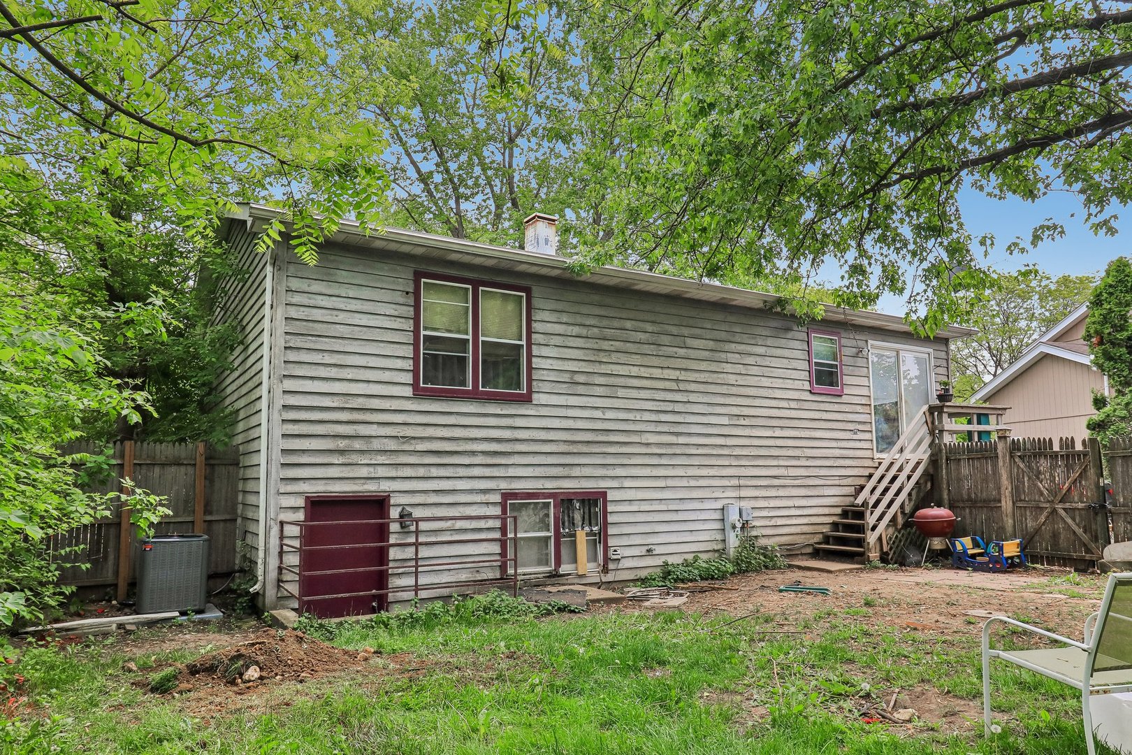 332 Everett Avenue, Crystal Lake, IL 60014