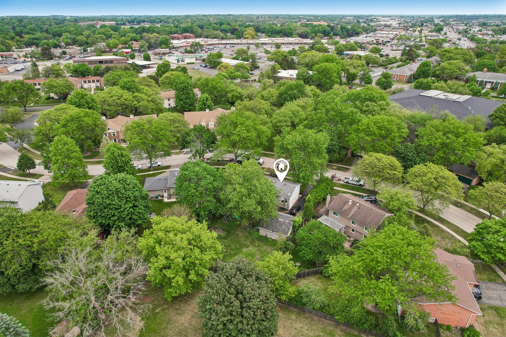 332 Everett Avenue, Crystal Lake, IL 60014