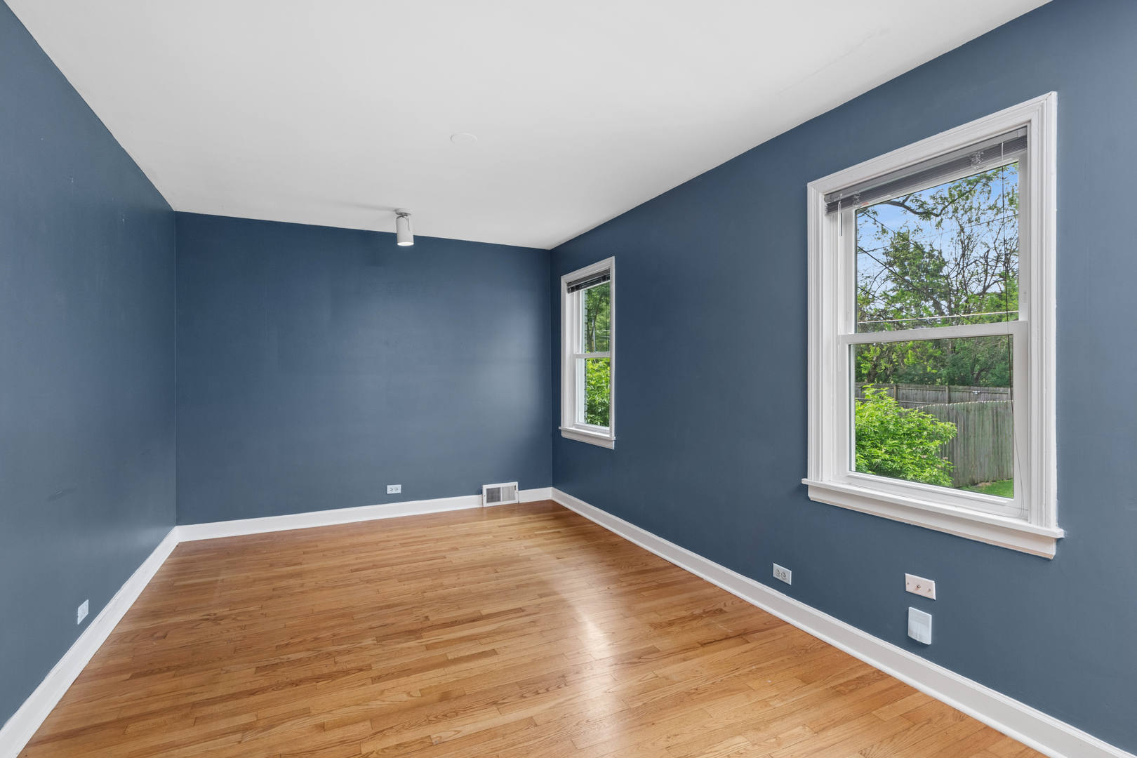 2303 Hutchison Road, Flossmoor, IL 60422