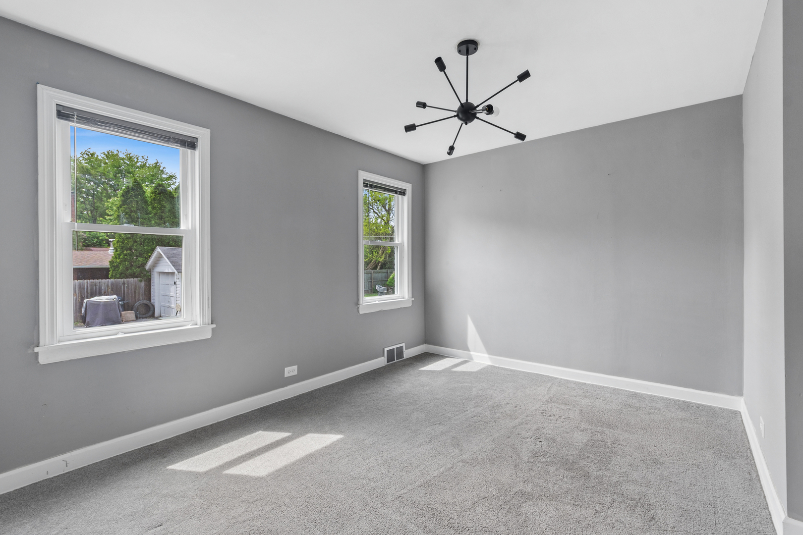 2303 Hutchison Road, Flossmoor, IL 60422