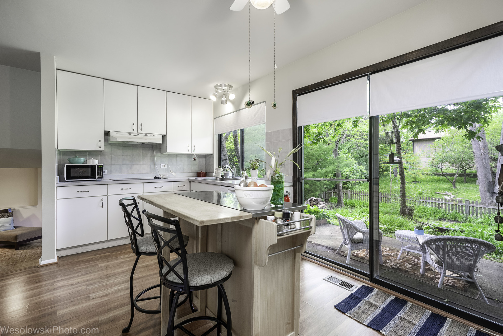 770 Yosemite Trail, Roselle, IL 60172