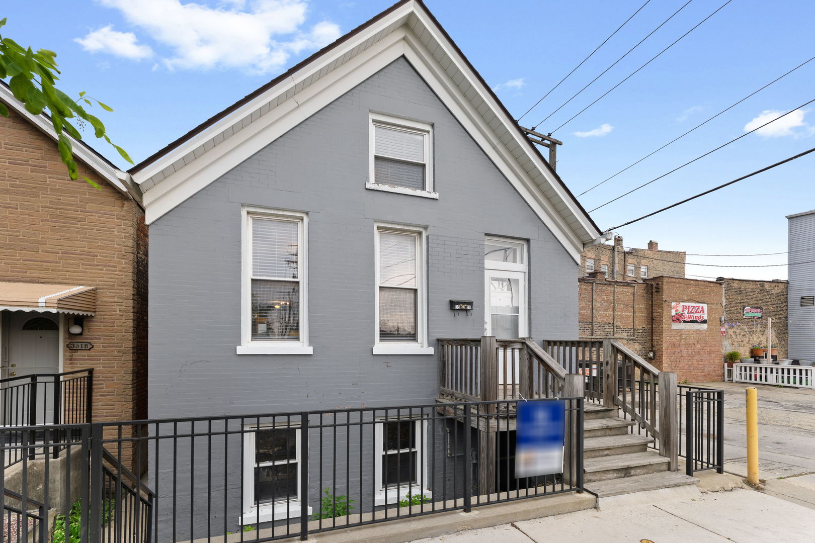 3514 S Damen Avenue, Chicago, IL 60609