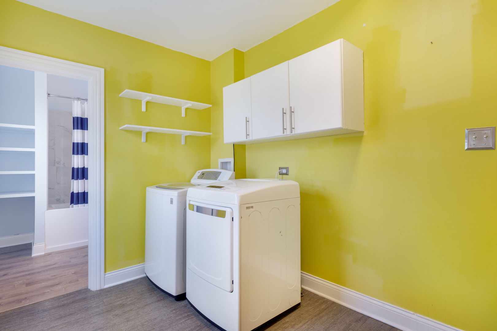 3514 S Damen Avenue, Chicago, IL 60609