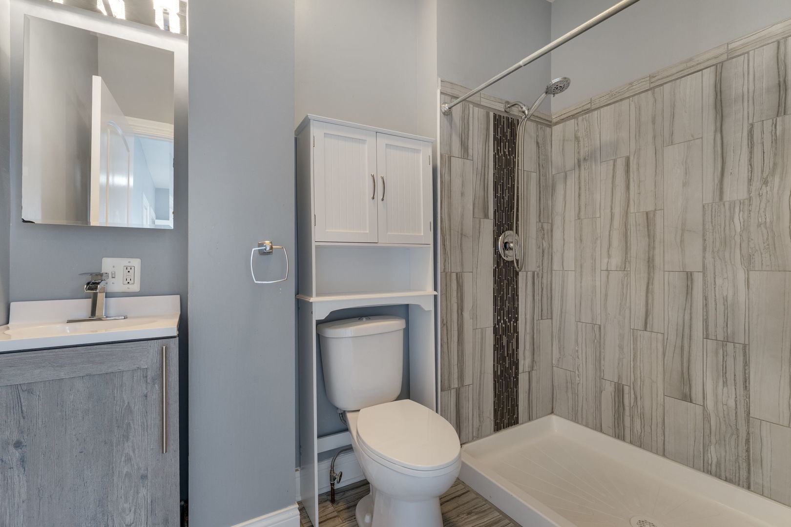 3514 S Damen Avenue, Chicago, IL 60609