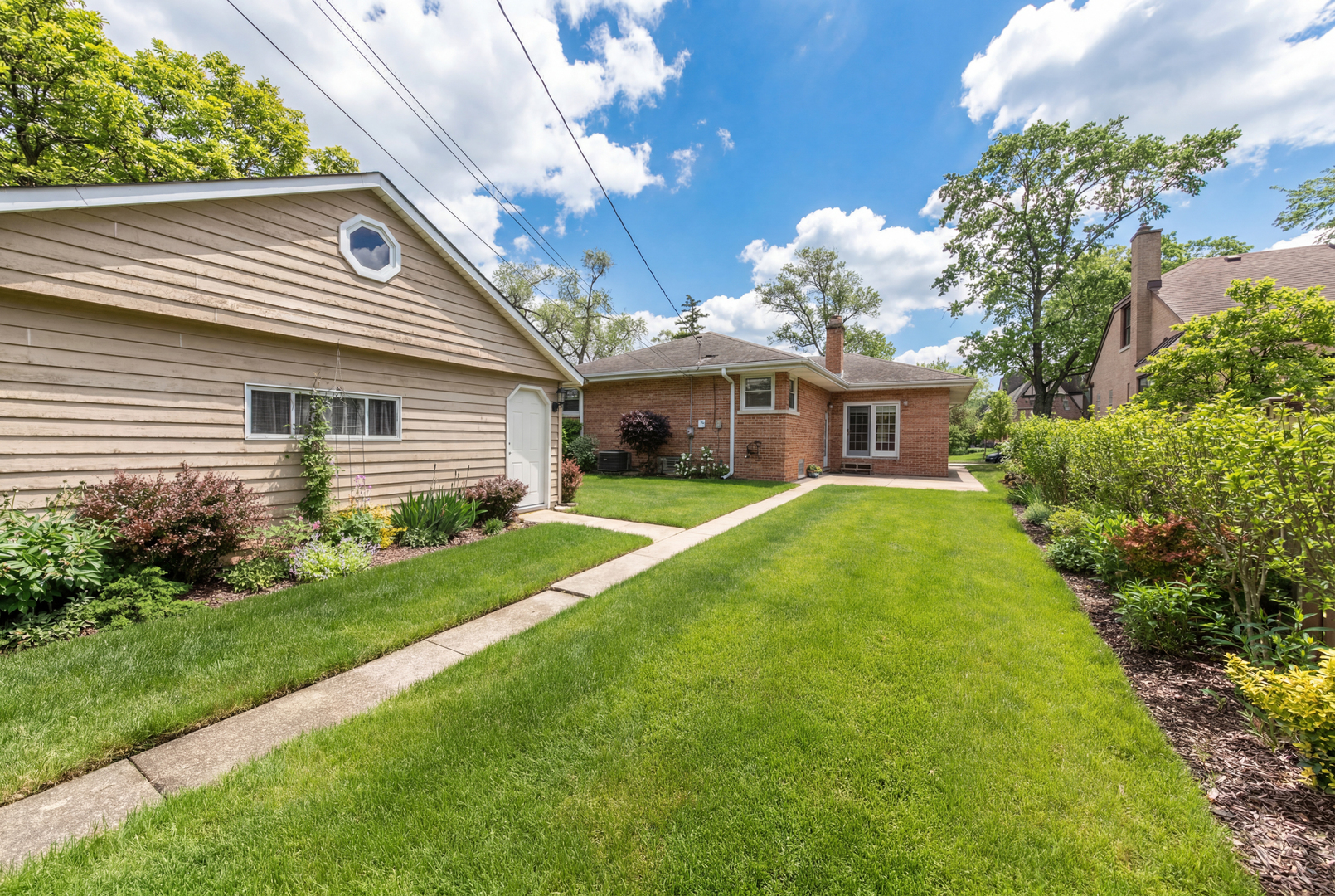 108 Imperial Street, Park Ridge, IL 60068
