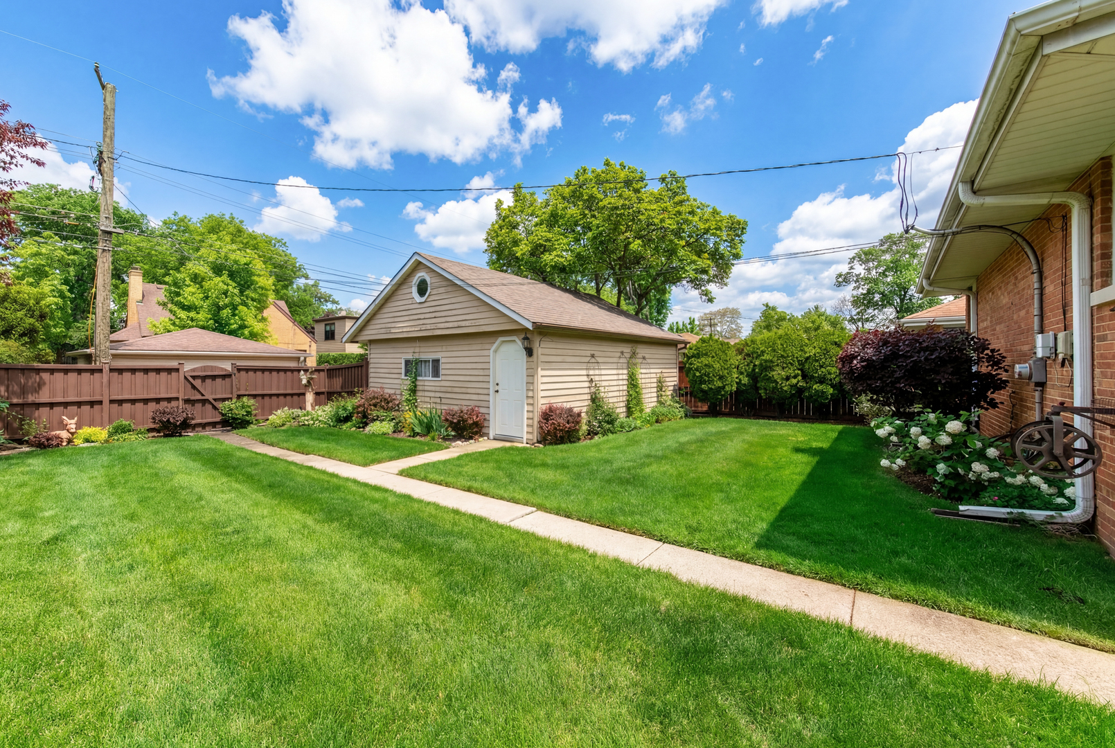 108 Imperial Street, Park Ridge, IL 60068