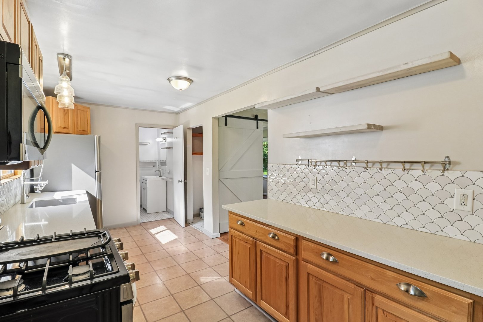 79 Eagle Point Road, Fox Lake, IL 60020