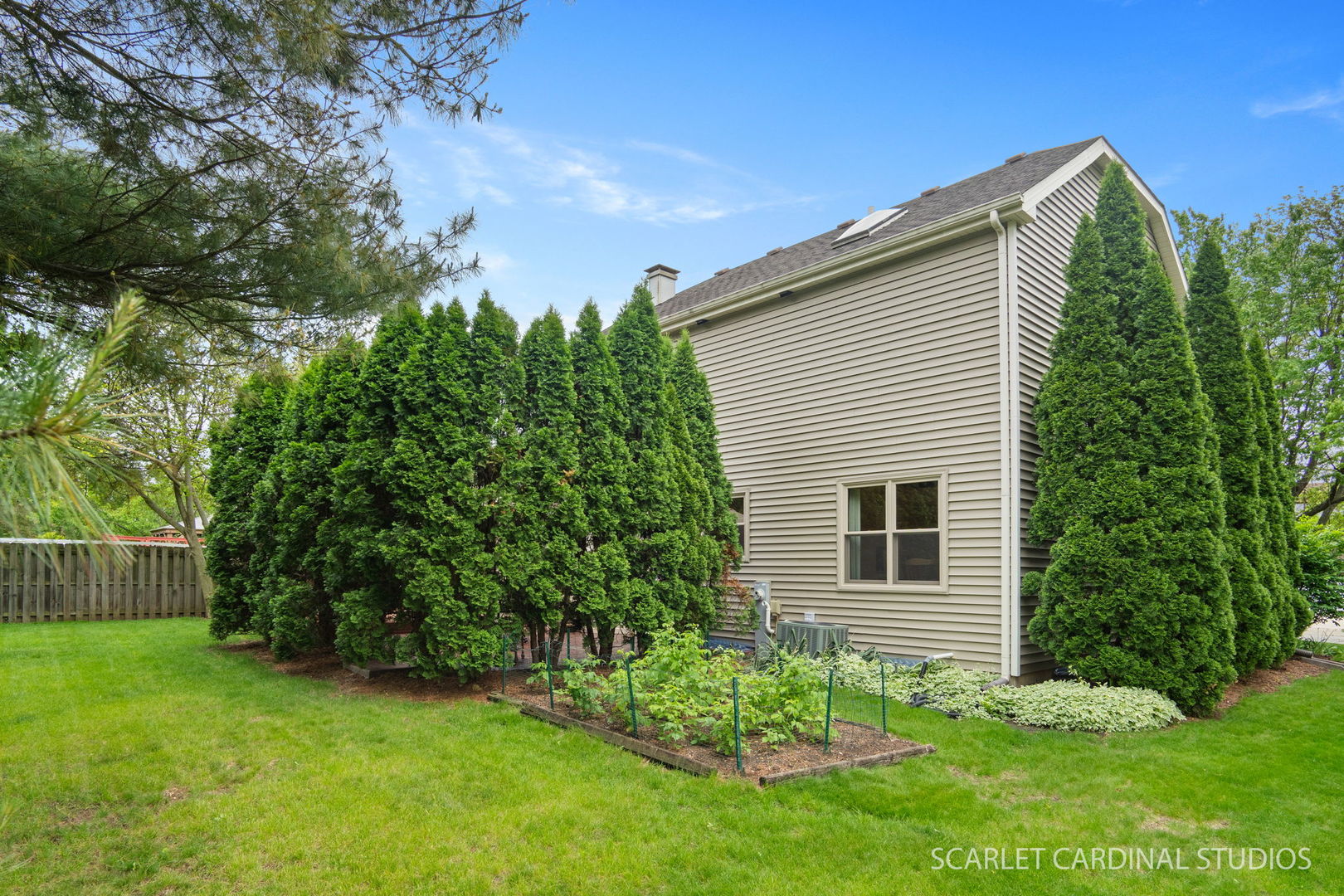 27w180 Chestnut Lane, Winfield, IL 60190