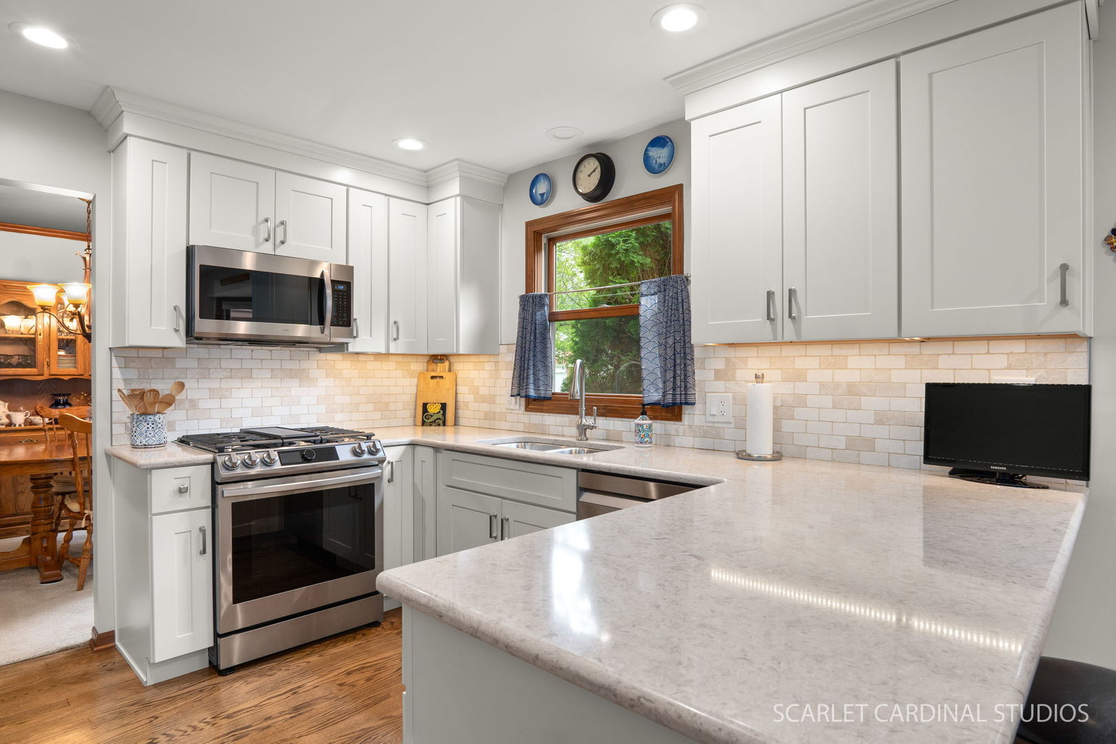 27w180 Chestnut Lane, Winfield, IL 60190